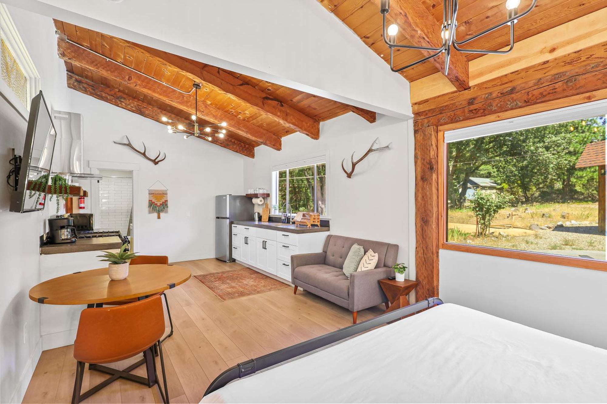 Basecamp Lodge Mount Shasta Chambre photo